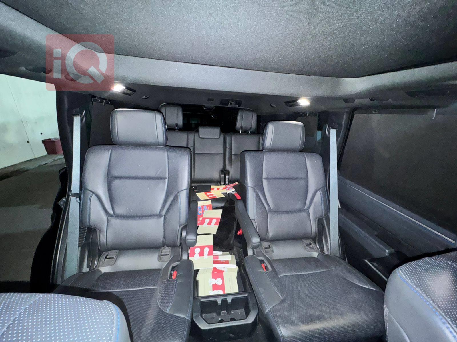 تويوتا سيكويا